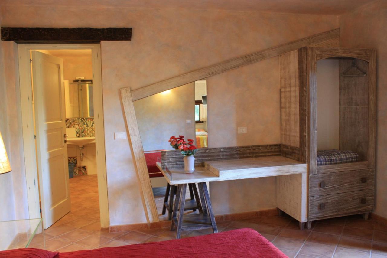 Tenuta Conte Ruggero Santa Domenica  Esterno foto